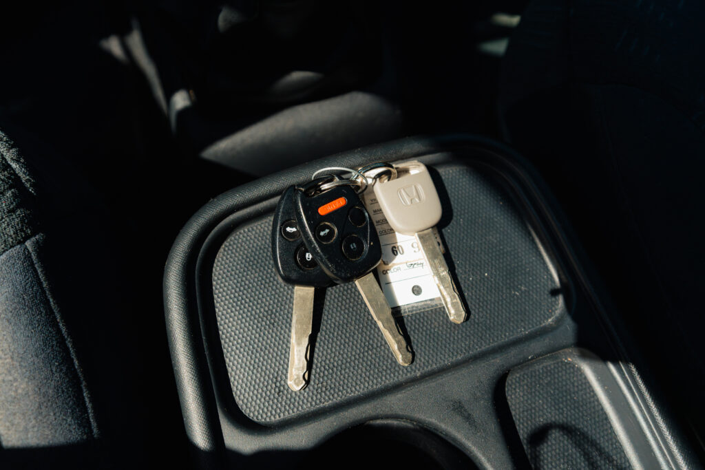 2006 Honda CR-V Manual Transmission Three Keys